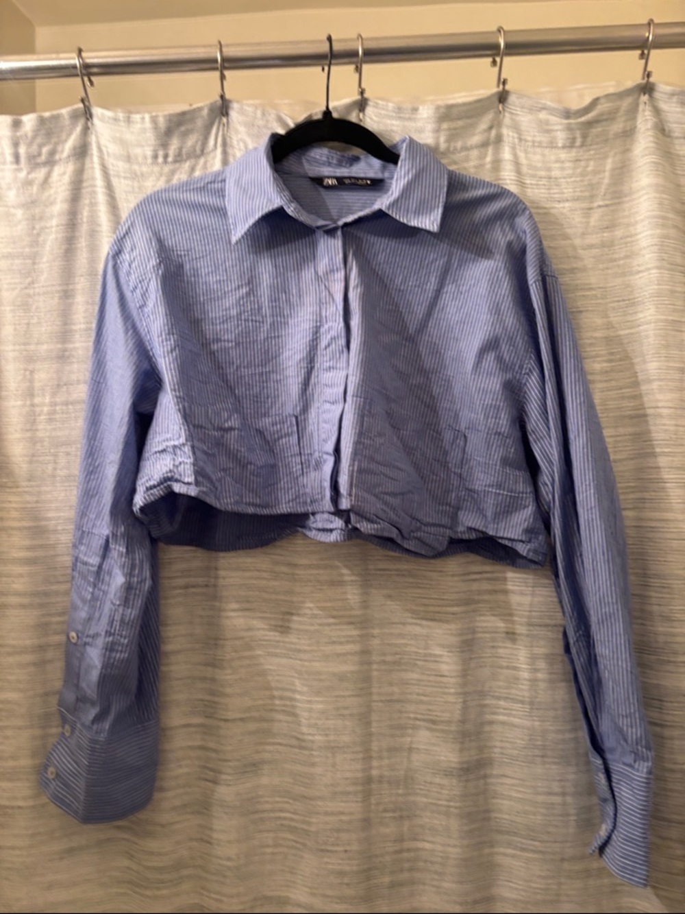 Zara Blue & White Striped Cropped Button-Down Shirt
